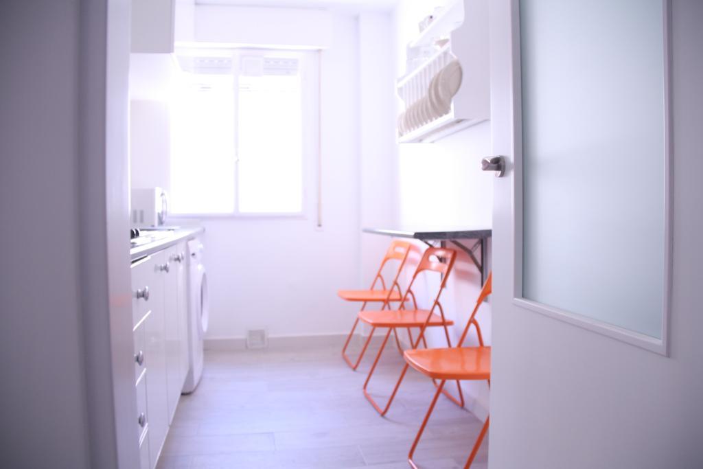 Apartamento Orange Triana Centro Sevilla Kültér fotó